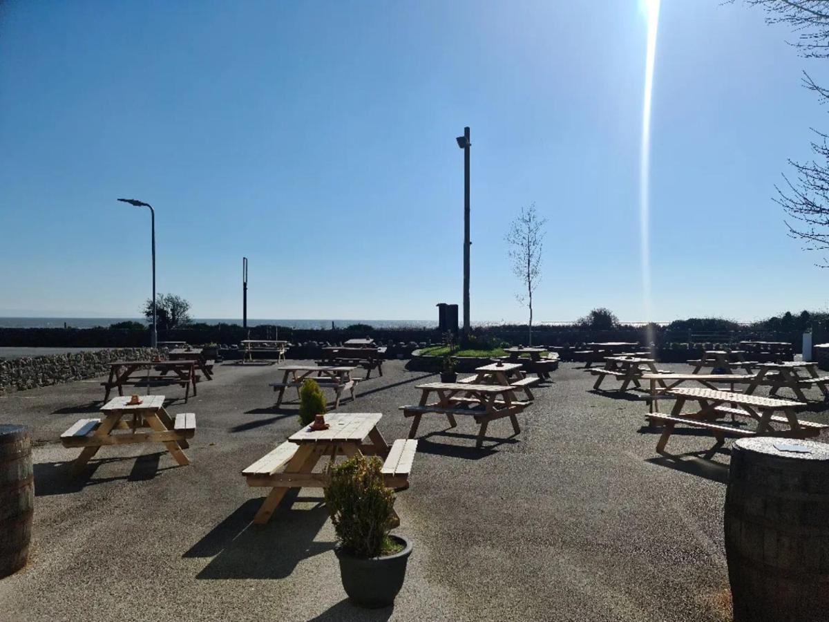 Clarkes Hotel Barrow In Furness المظهر الخارجي الصورة