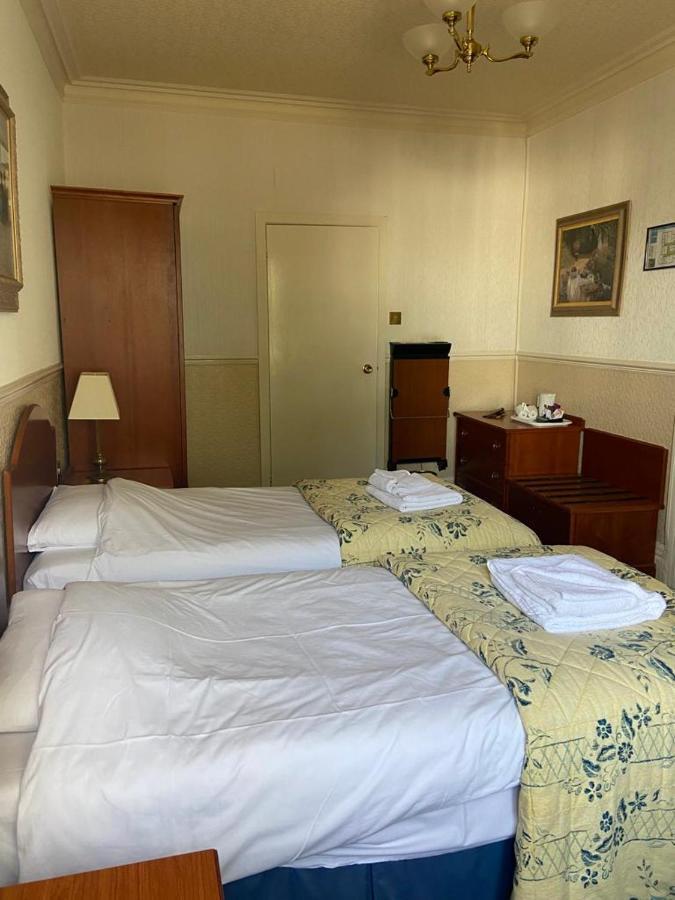 Clarkes Hotel Barrow In Furness المظهر الخارجي الصورة