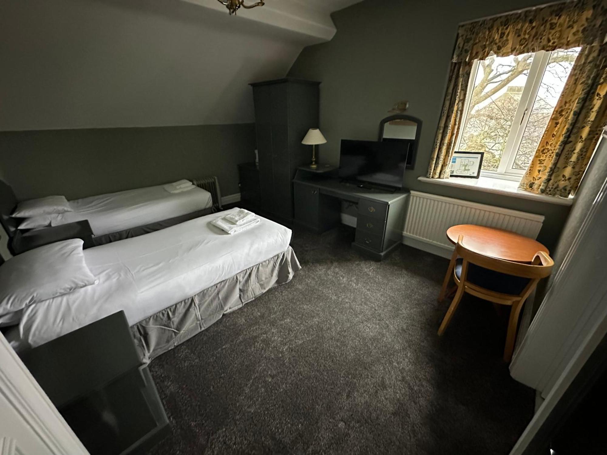 Clarkes Hotel Barrow In Furness المظهر الخارجي الصورة